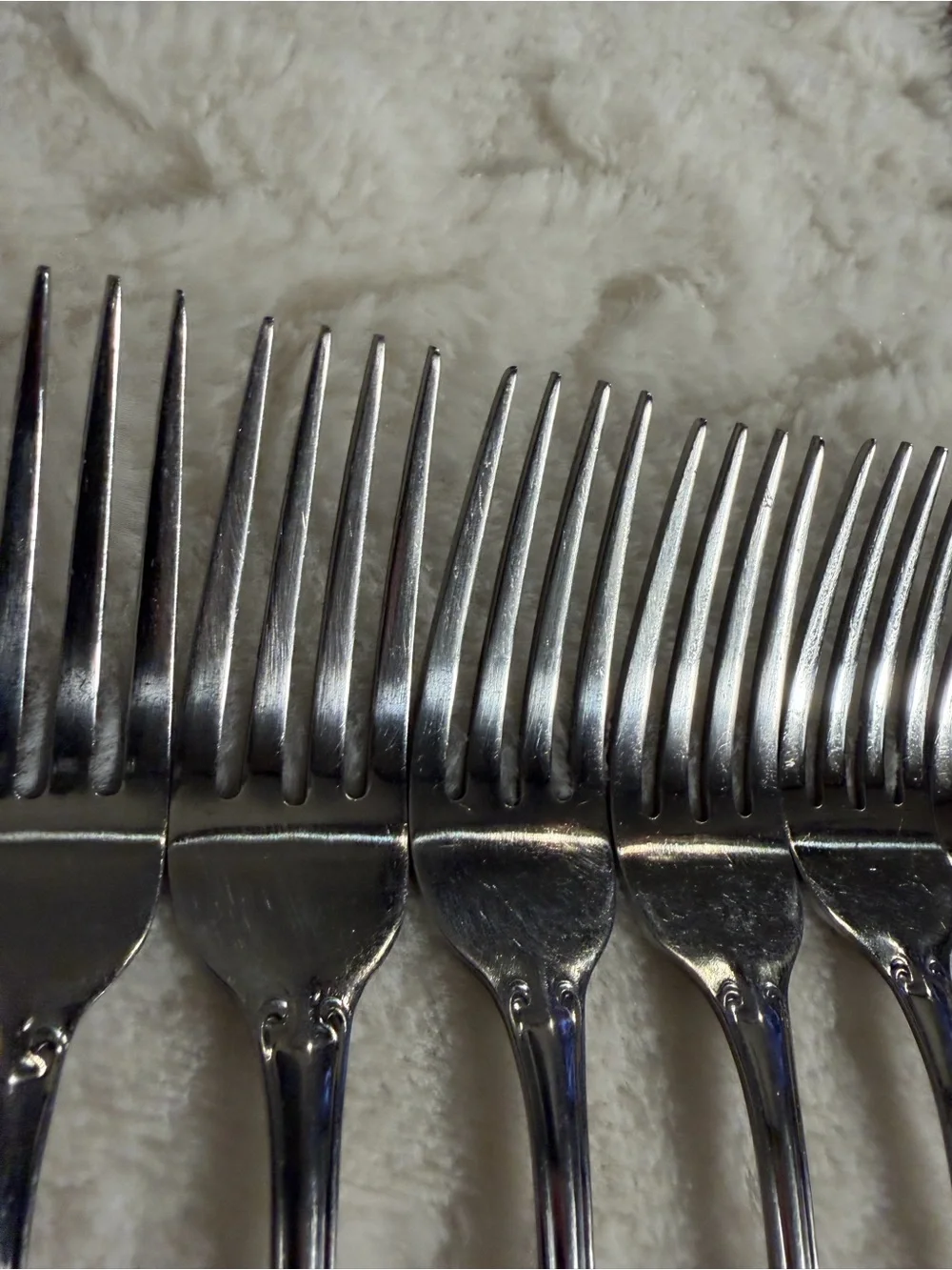 Farberware FRW79 Forks Pre Owned 7 Forks